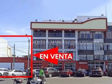 INMUEBLE COMERCIAL EN PLENO CENTRO DE CHIMBOTE - FRENTE A PLAZA MAYOR