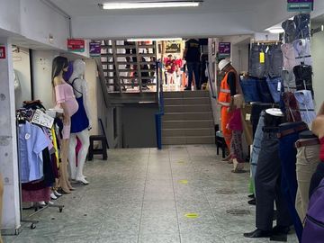 Local comercial en Galería de Gamarra
