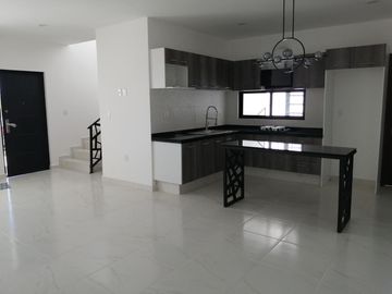 🔴EN VENTA🔴 💎💎Excelente Casa ubicada en Fracc. Camino Real, Mineral de la Reforma, Hgo 💎💎