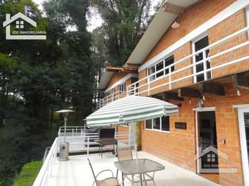 VENTA DE CASA ESTILO ALPINA EN MINERAL DEL CHICO