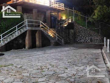 VENTA DE CASA ESTILO ALPINA EN MINERAL DEL CHICO