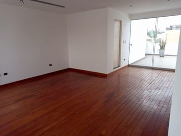 Vendo Amplio Duplex En La Aurora Miraflores