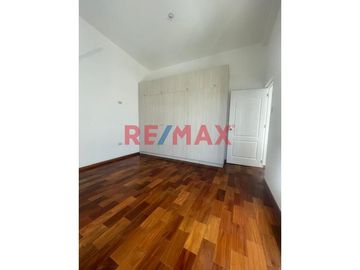 Se Vende Departamento De Estreno, 5To Piso, Jr. Huáscar, Los Baños Del Inca, Cajamarca