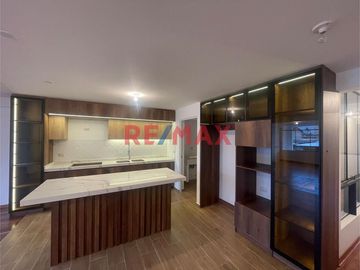 Se Vende Departamento De Estreno, 5To Piso, Jr. Huáscar, Los Baños Del Inca, Cajamarca
