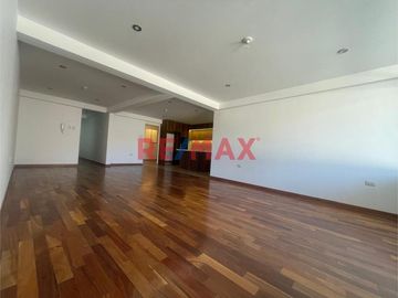 Se Vende Departamento De Estreno, 1Er Piso, Jr. Huáscar, Los Baños Del Inca, Cajamarca