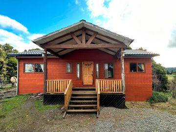 OPORTUNIDAD UNICA VENDEMOS O ARRENDAMOS CON COMPRA   se vende parcela de 3ha. MÁS CASA en LA UNIÓN.