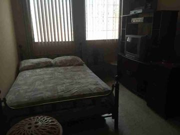 VENTA DE CASA EN URDESA NORTE  GUAYAQUIL, CERCA DE CIUDAD COLON Y CENTRO EMPRESARIAL COLON