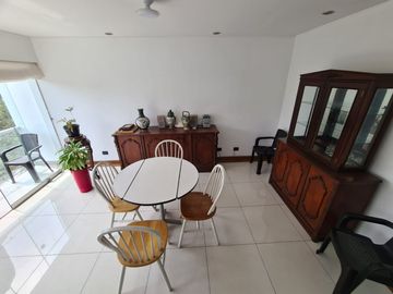 Departamento iluminado y espacioso en venta en Av. Los Ingenieros Valle Hermoso Surco