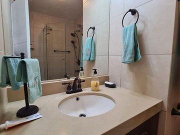 Departamento iluminado y espacioso en venta en Av. Los Ingenieros Valle Hermoso Surco