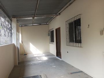 VENDO CASA ECONÓMICA INDEPENDIENTE DE DOS HABITACIONES