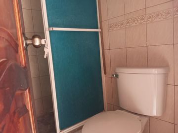 VENDO CASA ECONÓMICA INDEPENDIENTE DE DOS HABITACIONES