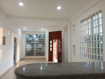 VENDO PROPIEDAD ESQUINERA, IDEAL PARA NEGOCIO O EMPRESA PRECIO DE OPORTUNIDAD.