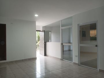 VENDO PROPIEDAD ESQUINERA, IDEAL PARA NEGOCIO O EMPRESA PRECIO DE OPORTUNIDAD.