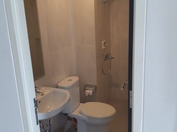Dijual Apartemen Serpong Garden Cisauk Tangerang Tipe 2 Bedroom Fully Furnished Murah Siap Huni
