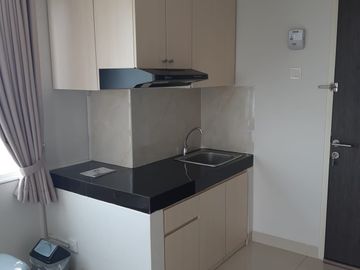Dijual Apartemen Serpong Garden Cisauk Tangerang Tipe 2 Bedroom Fully Furnished Murah Siap Huni