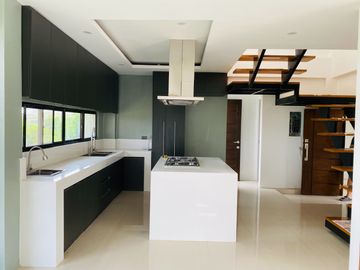 FOR SALE - Two Storey Brand New House and Lot in Edgewood Place, Sun Valley, Antipolo, Rizal