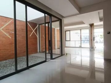 Rumah Baru Idaman Keluarga Lokasi Bagus di Turangga Buahbatu Bandung