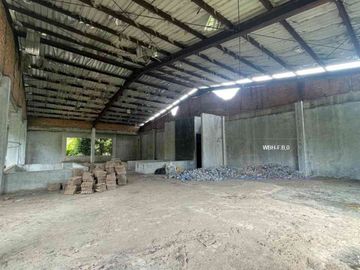 Industrial Land and Warehouse Across from Shangrila Garden Sekupang For Sale
