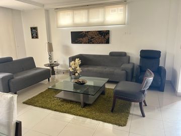 vendo casa totalmente amoblada de 3 dormitorios