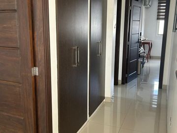 vendo casa totalmente amoblada de 3 dormitorios