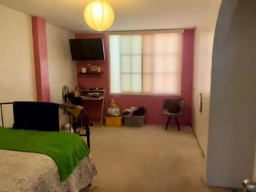 HERMOSA CASA EN VENTA EN SAN ISIDRO