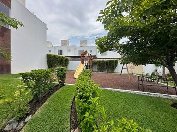 VENTA DE CASA CON JACUZZI PRIVADO CASCADAS COCOYOC