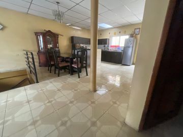 CIUDADELA BARIO ORELLANA VENDO PRECIOSA Y AMPLIA CASA RENTERA, EXCELENTES ACABADOS, OPORTUNIDAD
