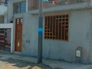 ¡VIVE FRENTE AL PARQUE EN VENTANILLA! SE VENDE AMPLIO DEPARTAMENTO EN URB PEDRO CUEVA