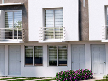 VENTA HERMOSA CASA EN REAL DEL MAR COLIMA