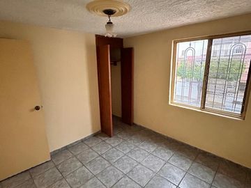 Casa en Venta a 4 cuadras Av. Rio Nilo, Loma Dorada en Tonalá