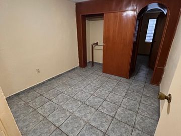 Casa en Venta a 4 cuadras Av. Rio Nilo, Loma Dorada en Tonalá
