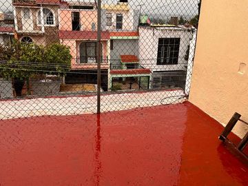 Casa en Venta a 4 cuadras Av. Rio Nilo, Loma Dorada en Tonalá