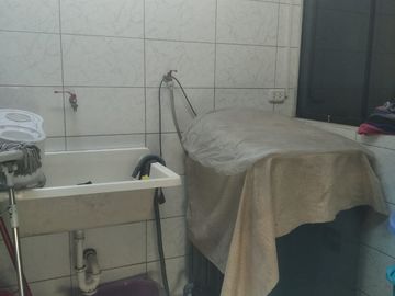 VENTA DE CASA A UNAS CUADRAS DE AV TUPAC AMARU COMAS