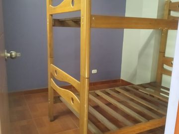 VENTA DE CASA A UNAS CUADRAS DE AV TUPAC AMARU COMAS
