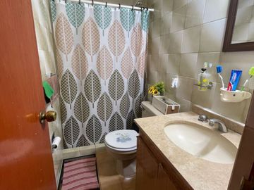 Venta de edificio de 3 departamentos en Arboledas del Sur, Tlalpan, CDMX