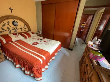Venta de edificio de 3 departamentos en Arboledas del Sur, Tlalpan, CDMX