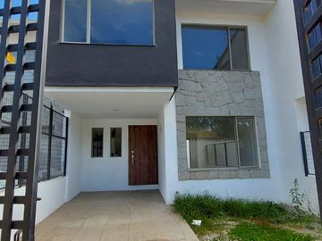 🏡Últimas Casas VIP al frente del Río Tomebamba 🏡