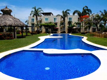 Departamento Planta Baja en venta en Marina Diamante Acapulco