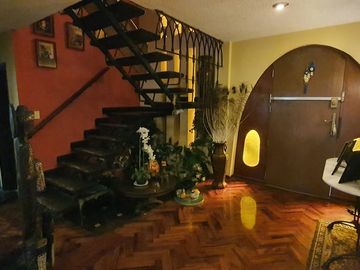 VENDO LINDA CASA IDEAL FAMILIA JOVEN A UN PASO DEL COLEGIO CASUARINAS