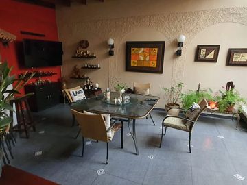 VENDO LINDA CASA IDEAL FAMILIA JOVEN A UN PASO DEL COLEGIO CASUARINAS