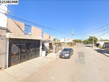 CASA EN VENTA     ** NO SE ACEPTA NINGUN TIPO DE CREDITOS **    FRACC.  IBARRA,  HUATABAMPO,  SONORA.  -CAMT