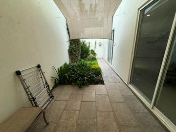 Casa en venta en Aguascalientes zona norte, Portón de Santa Clara (Campanario)