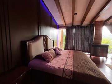 OPORTUNIDAD DE CASA EN VENTAOPORTUNIDAD DE CASA EN VENTA