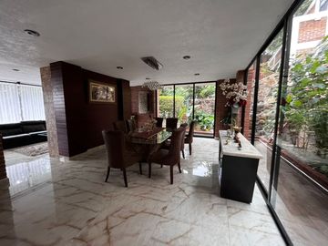 OPORTUNIDAD DE CASA EN VENTAOPORTUNIDAD DE CASA EN VENTA