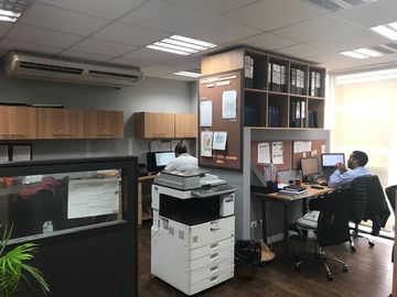 VENDO EXCELENTE OFICINA EN MIRAFLORES OPORTUNIDAD!