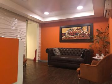 VENDO EXCELENTE OFICINA EN MIRAFLORES OPORTUNIDAD!