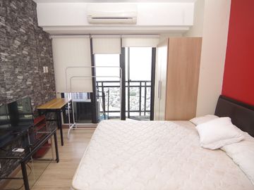 Fully Furnished Studio Unit at The Knightsbridge Residences