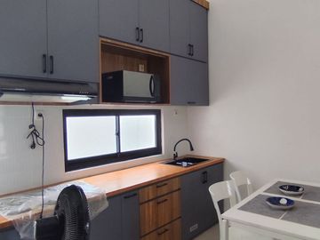 Rumah GAP Kota Bekasi Timur, Baru 2/1 LANTAI Mewah Harga Murah di Dekat Tol Stasiun LRT, Jual Dijual