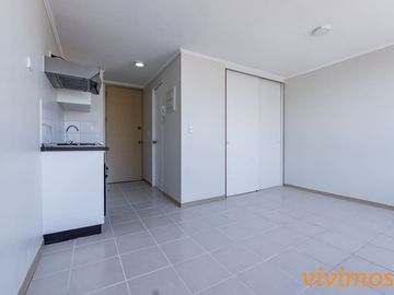 Studio Dormitorio + 1 Baño en Estación Central, Metro San Alberto Hurtado.