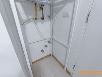 Studio Dormitorio + 1 Baño en Estación Central, Metro San Alberto Hurtado.